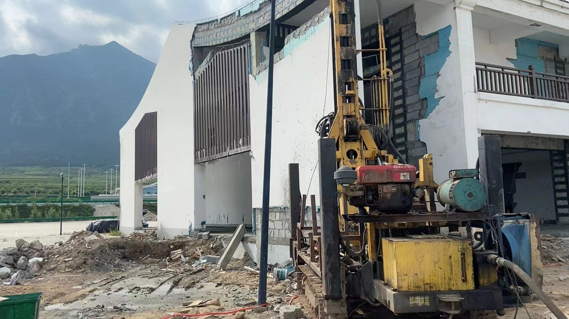 蒋湖农场自建房地基下沉如何加固处理
